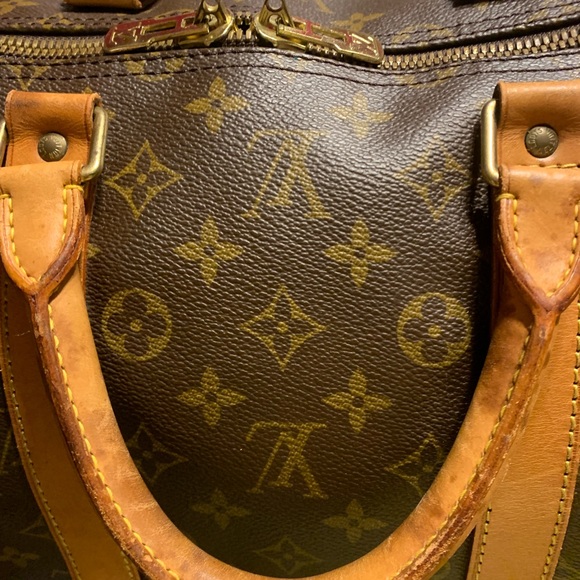 Authentic LV Keepall 55 bando w/o strap - Picture 15 of 15